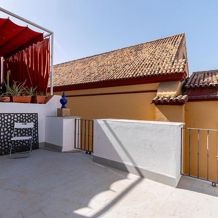 House Sevillana Parking Exterior photo